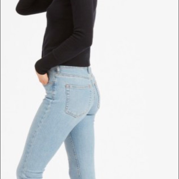 Everlane straight leg skinny jeans in light wash - Picture 2 of 7